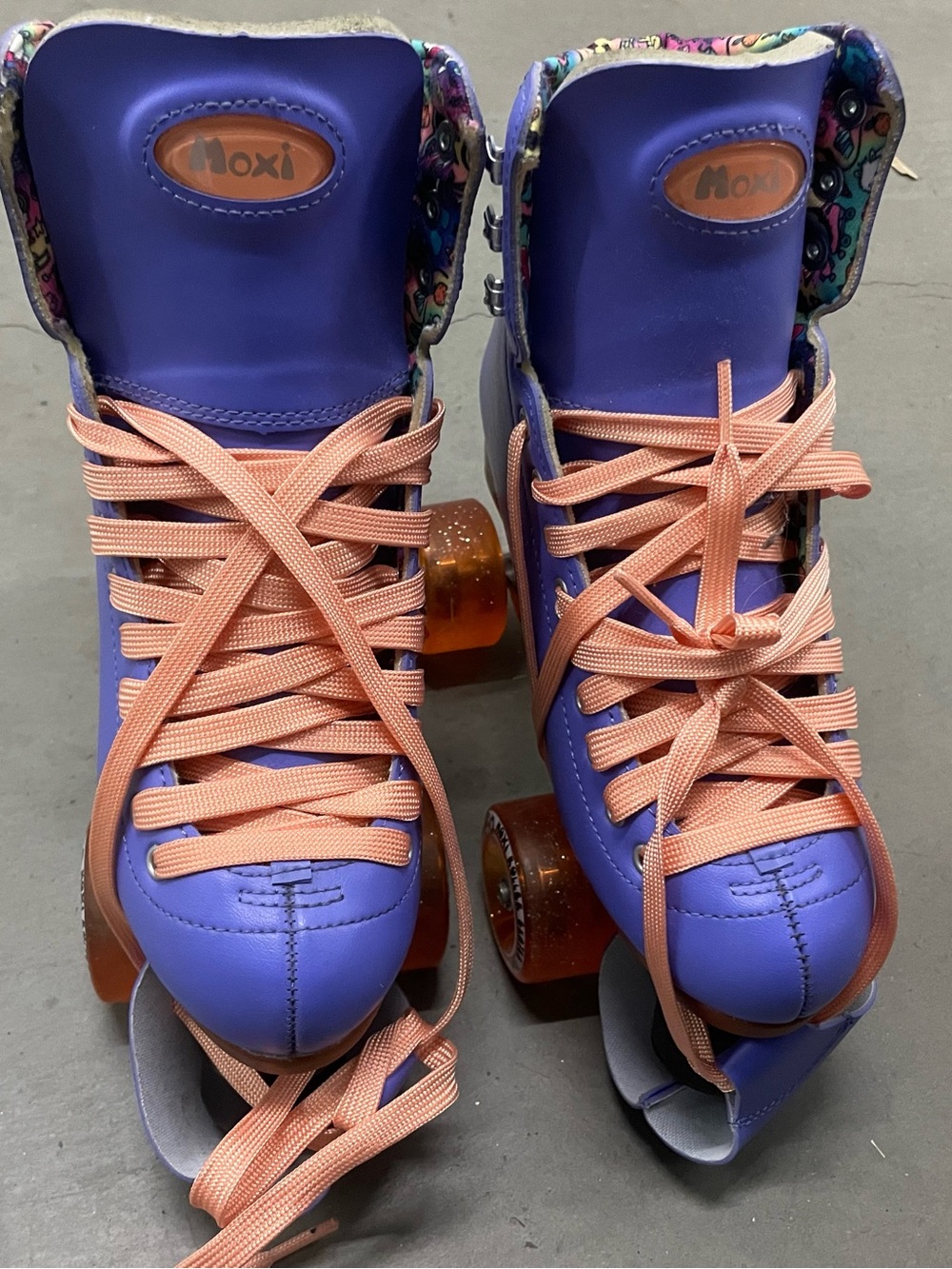 Moxie roller skates